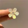 Novo Presilha de Garra Pequena de Camélia 2023 Franja Feminina Mini Grampo de Cabelo Requintado Mini Grampo de Cabelo de Pérola Acessório de Cabeça de Princesa