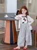 Colete Estampado para Menina Verão 2025 Novo Fofo Desenho Animado Camisola Infantil Slim Fit Stretch Fino Tendência Top
