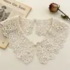 Chal de encaje con cuello de muñeca calado, blusa de mujer decorada con perlas, cuello postizo, sobrefalda estilo coreano