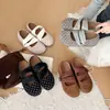 Artículo esencial cómodo y versátil para el uso diario Diseño de cordones suave Zapatos Mary Jane de lunares 2026 Nuevo artículo de verano