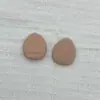 Esponja mini de aire para pulgar al por mayor, doble uso húmedo y seco, sin polvo, corrector facial, mini gota de agua para la punta del dedo