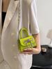 High-end textura laço saco pequeno feminino verão 2024 nova corrente crossbody boca envelope vermelho portátil mini saco quadrado
