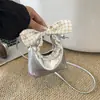 2026 Nova Bolsa de Mão Estilo Coreano com Renda de Bolinhas e Acabamento, Mini Bolsa Transversal para Crianças e Pais e Filhos, Acessório para Mulheres