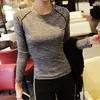 Top de yoga deportivo para mujer de verano, popular en internet, ajustado, de manga larga, traje de gimnasio para correr, ropa de entrenamiento de secado rápido para correr por la mañana