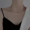 Colar de Onda Feminino Design de Nicho Senso de Estilo Pingente Verão Versátil Luxo Leve Ins Colar de Clavícula Senso de Alto Padrão Moda Fria