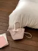 Bolsa de Mão com Padrão de Diamante para Mulheres, Nova Moda Primavera 2026, Bolsa de Ombro Exquisita e Moderna, Bolsa Saco Versátil Transversal