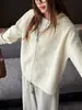 Cardigã de malha com zíper e capuz estilo W lazy para mulheres, nova coleção outono/inverno 2026, modelagem solta, design versátil, suéter casaco estiloso