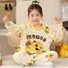 Pijama Feminino de Outono e Inverno para Crianças Menina Flanela Adolescente Desenho Animado Lã Fina Crianças Médias e Grandes Alunos do Ensino Fundamental Lã Coral Inverno