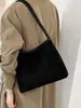Nova bolsa feminina de comércio exterior, bolsa de balde retrô estilo coreano de grande capacidade para o dia a dia, bolsa de ombro de nicho elegante e versátil, bolsa de ombro da moda.