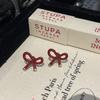 Aretes pequeños de lazo color vino tinto vintage aguja de plata S925 temperamento de dama combinable temperamento aretes pequeños moda simple