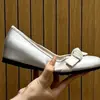 Sapatilhas Francesas Estilo Pequeno Perfume Sapatos de Salto Único Aumentadores de Altura para Mulheres 2026 Novo Estilo Outono Elegantes Sapatos Mary Jane de Corte Baixo com Laço