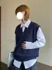Colete de tricô com decote V estilo universitário 2026, unissex, versátil para sobreposição, sem mangas, estilo coreano, top moderno para primavera e outono