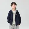Vale do Vento 2026 Outono Novo Estilo Coreano Moda Jaqueta Moletom com Capuz Infantil Versátil Top de Primavera e Outono para Meninos