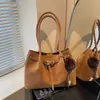 Bolso de Axila Versátil Vintage para Mujer 2025 Nueva Moda Casual para Viajar Bolso Tote Gran Capacidad Bolso de Hombro