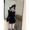 Vestido plisado estilo francés de nuevo estilo de primavera y otoño, estilo puro lujurioso, con hombros descubiertos, cubre caderas, cintura elástica, falda corta para chica hot