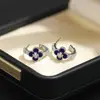 Pendientes de Trébol de Cuatro Hojas de Tres Colores con Forma de C Incrustados con Diamantes, Estilo Europeo y Americano de Alta Gama, Exquisitos y Versátiles Pendientes con Aguja de Plata 925, Tornillos para Orejas y Accesorios para Orejas para Mujeres