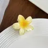 Pinza de Tiburón para el Cabello con Flor de Plumeria y Flor de Bauhinia, Estilo Vacacional para la Parte Trasera de la Cabeza de Mujer, Accesorio para el Cabello