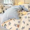 Juego de cuatro piezas de terciopelo de leche para otoño e invierno Funda nórdica de terciopelo coral engrosado Sábanas de cama de doble cara con forro polar de franela Juego de tres piezas para dormitorio