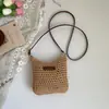 Bolso de Mujer Tejido a Mano 2026 Nuevo de Moda Primavera/Verano Nicho Súper Popular para Oficina y Viajes Diarios Bolso Cubo de Hombro Cruzado