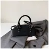 Shuai Mi Jia 2026 Nova Coleção de Outono Bolsa Quadrada Pequena Vintage para Mulheres, Bolsa de Ombro Único Estilosa, Bolsa Boston, Bolsa Transversal Fashion