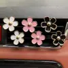 Clipe de perfume para saída de ar de carro, decoração de porta de ar condicionado de carro, comércio exterior, flores fofas de margarida em liga