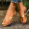 Chanclas Transfronterizas Europeas y Americanas Estilo Nuevo Chanclas de Playa de Verano para Mujer Temporada Transfronteriza 202643 Chanclas de Suela Plana Playa de Verano Venta al por Mayor Talla Grande