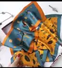 Nuevo Pañuelo Largo de Seda para Mujer en Primavera, Otoño y Verano, Pañuelo de Cuello Estampado, Pequeño Pañuelo Decorativo Moderno y Versátil