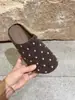 Primeiro Encontro Coleção Sapato Birkenstock de Solado Grosso com Bolinhas Bico Fechado Meio Chinelo Feminino 2026 Outono Peça Externa Slip-On Mulas Versáteis