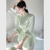 Camisa Verde Feminina Estilo Francês Elegante Bonita Fashionável Luxo Leve Super Nice Top Interno Primavera 2025