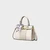 Bolsa de Hombro Bordada Estilo Nacional Nuevo Estilo Primavera y Verano 2026, Bolso de Mano de Gama Alta, Bolso de Hombro Versátil, Bolso Cruzado para Viajes Diarios para Mujeres