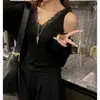 Camisola branca de renda com retalhos e decote V para mulheres, adequada para o verão, pode ser usada como peça externa, novo top sem mangas estilo puro desejo 2026