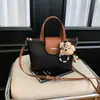 Bolso Casual de Gran Capacidad para Mujer 2025 Nuevo Estilo Coreano Color Contrastante Bolso de Hombro Cruzado Bolso de Mano Tote Simple para Ropa de Trabajo