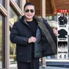 Jaqueta de Penas Três em Um Masculina, Novo Estilo de Inverno com Capuz e Forro Removíveis, Casaco de Pai Quente e Espesso