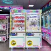 Máquina de pegar pelúcias para um jogador com modos personalizáveis é um dispositivo comercial para atrair clientes e gerar receita em shoppings