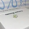 Coleção de Unhas de Osso de Ouvido de Aço Titânio Verde Menta Transparente Pequenas Frescas Microcravejadas com Zircônia Doces Brincos de Trevo de Quatro Folhas