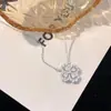 Sortudo é você ~ colar trevo de quatro folhas com diamante flash, nicho de luxo leve, corrente clavicular de alto senso, mulheres 2025 novas explosões