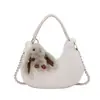 Bolso de felpa para la axila para mujer, diseño de nicho de alta gama, bolso de hombro moderno y versátil, bolso de mano, bolso de bola de masa peludo