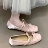 Bailarinas cuadradas con lazo, zapatos de mujer de corte bajo, nuevos zapatos Mary Jane retro franceses suaves de otoño 2026
