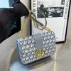 Bolso Estilo Tweed 2025 Nueva Moda Lujo Accesible Bolso Cuadrado Pequeño Cubierta Cerradura de Metal Cadena Cruzada Bolso de Hombro para Mujer