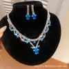 ¡Precioso y deslumbrante! Collar con colgante de flor de circón y gota de agua, cadena para la clavícula estilo corte vintage, joyería de lujo ligero y sensación de alta gama
