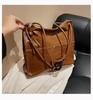 Venta al por mayor de fábrica retro brillante bolso grande para damas 2023 nuevo bolso tote de gran capacidad bolso de hombro de moda de verano