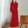 Conjunto de Dos Piezas Otoño/Invierno 2026 Nuevo Cárdigan de Punto de Lana Pura con Cuello de Manga Larga Color Sólido Falda Larga Hueca