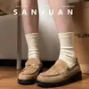 Pueden aumentar la altura retro versátiles mocasines slip-on para mujer primavera y otoño metal suela blanda zapatos de un solo color estilo británico zapatos pequeños de cuero