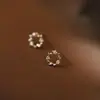 Pendientes de Corona Pequeña con Ramas y Hojas de Circonita Bañados en Plata 925 con Oro de 14K Pendientes Femeninos de Planta Pequeña Flor Diamante Brillante Estilo Japonés y Coreano