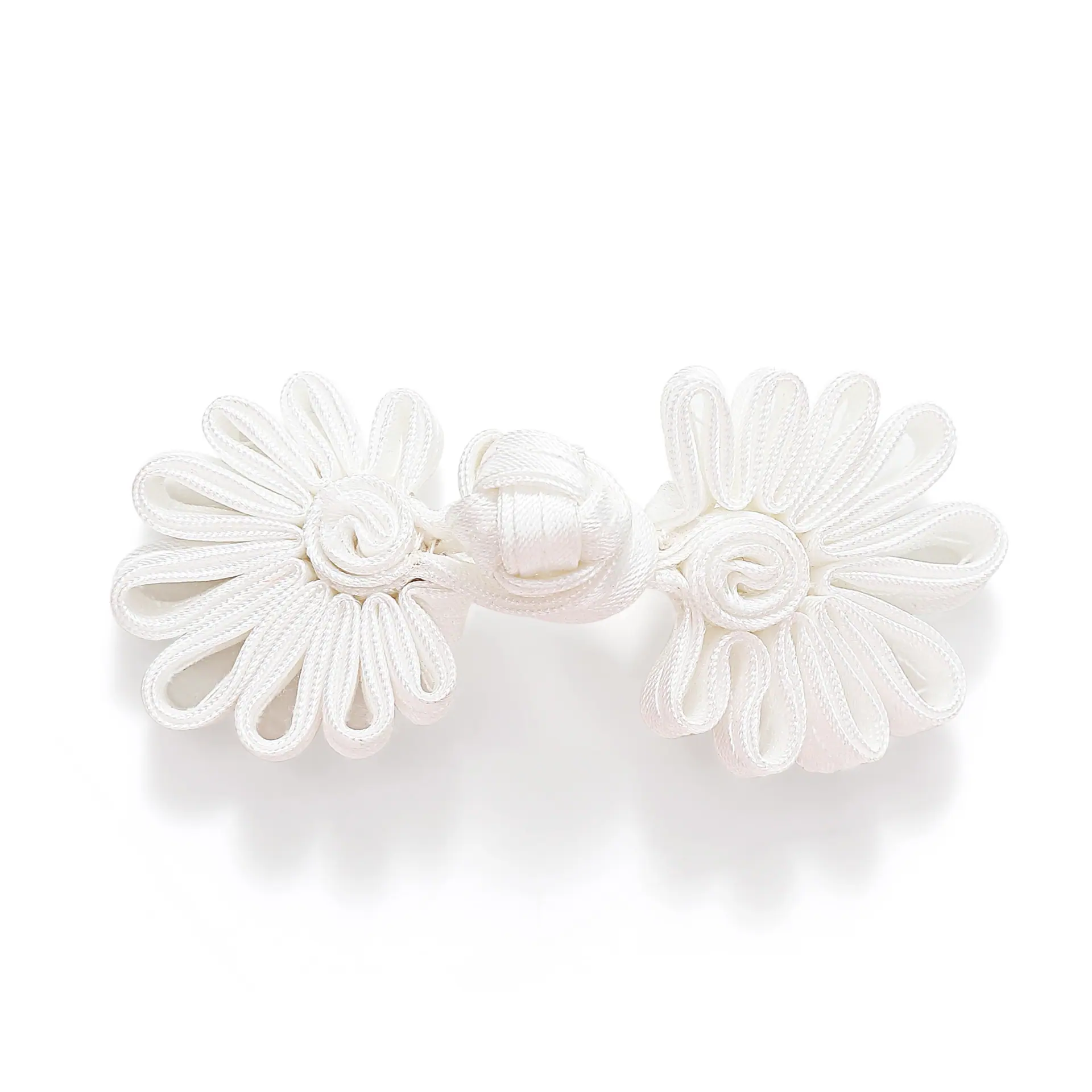 菊花扣（全白）.jpg
