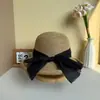 Sombrero de Paja Elegante de Estilo Francés con Ala Ancha y Forma Completamente Curva, Sombrero de Paja Dulce con Lazo de Estilo Coreano para Proteger del Sol, Sombrero de Playa para Protección Solar para Mujeres en Verano