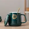 Caneca Criativa Folha Curta Caneca de Café para Casa Caneca de Chá Masculina e Feminina com Tampa e Colher Caneca para Casal Beber Água Fábrica de Origem