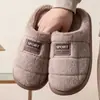 Chinelos Masculinos de Algodão Tamanho Grande Masculino Inverno Novo Estilo Interno Casa Solado Grosso Antiderrapante Com Veludo Quente Chinelos Inverno