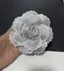 14cm novo tecido de seda de alta qualidade flor de camélia flor de fragrância pequena flor de strass corsage de joia clipe de cabelo com broche grampo de cabelo