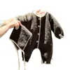 Mameluco para Bebé para Otoño e Invierno, Forrado de Felpa, Cálido y Elegante, Adecuado para Bebés y Niños Pequeños, Ropa para Gatear al Aire Libre, Viene con un Gorro, Cómodo y Engrosado